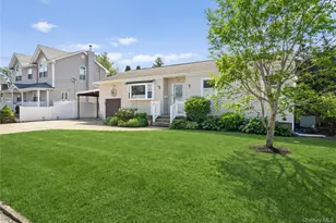 32 46th St, Islip, NY 11751 - Photo 39