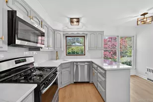 20 Haines Blvd, Port Chester, NY 10573 - Photo 15