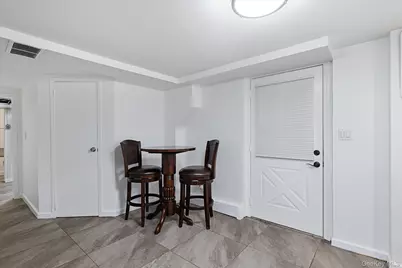 966 Tyrus Court, Merrick, NY 11566 - Photo 17