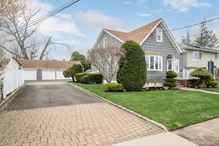 966 Tyrus Ct, Merrick, NY 11566 - Photo 3