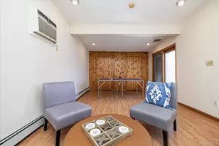 25 Cobalt Ln, Westbury, NY 11590 - Photo 19