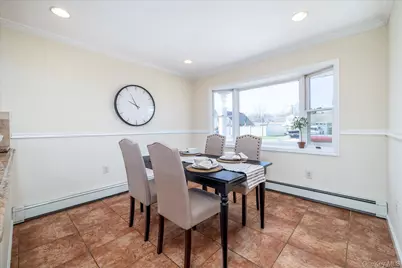 25 Cobalt Lane, Westbury, NY 11590 - Photo 13