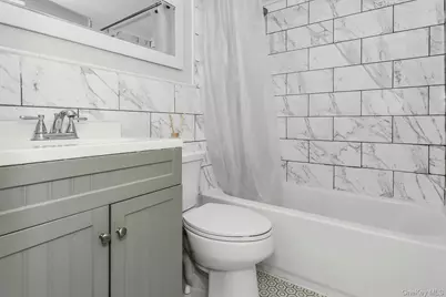 5 Diane Place, Bay Shore, NY 11706 - Photo 21