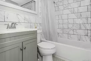 5 Diane Pl, Bay Shore, NY 11706 - Photo 21