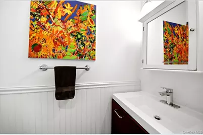 38 Ovation Court, White Plains, NY 10603 - Photo 11