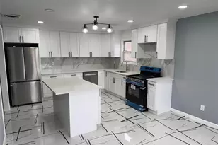 149-44 20th Ave, Whitestone, NY 11357 - Photo 3