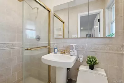 15 Wayland Road, Plainview, NY 11803 - Photo 21