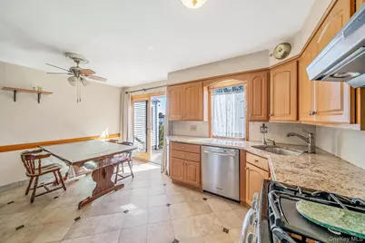 2152 Erma Drive, East Meadow, NY 11554 - Photo 7