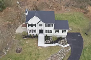 41 Hickory Rd, Sloatsburg, NY 10974 - Photo 3