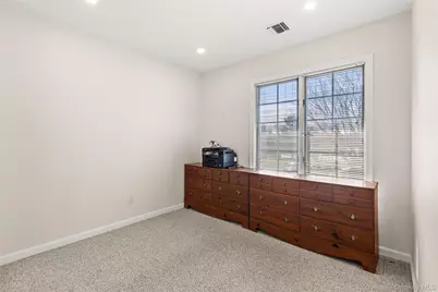 41 Doral Lane #41, Bay Shore, NY 11706 - Photo 11