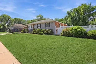 80 W Walnut St, Farmingdale, NY 11735 - Photo 3