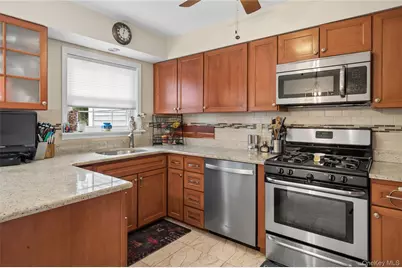 2702 Watch Hill Drive, Tarrytown, NY 10591 - Photo 9