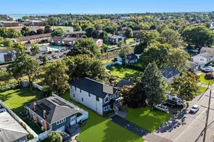 86 Moffitt Blvd, Islip, NY 11751 - Photo 27