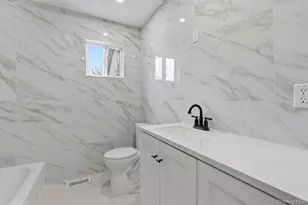 86 Moffitt Blvd, Islip, NY 11751 - Photo 21