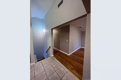 15724 20th Road, Whitestone, NY 11357 - Photo 5