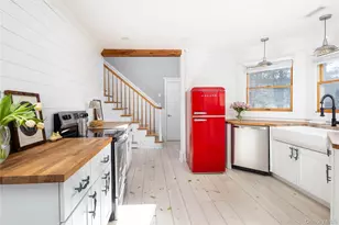 3190 The Long Way Ln, East Marion, NY 11939 - Photo 3