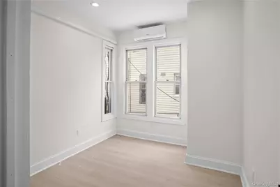 130 S 9th Avenue, Mount Vernon, NY 10550 - Photo 27