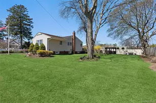 189 N Iowa Ave, Massapequa, NY 11758 - Photo 43