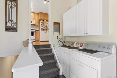 189 N Iowa Avenue, Massapequa, NY 11758 - Photo 17