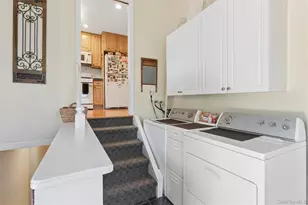 189 N Iowa Ave, Massapequa, NY 11758 - Photo 17