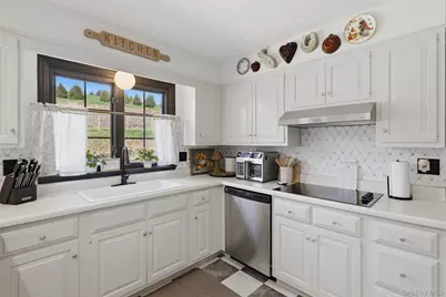 7 Kerr Road, Rhinebeck, NY 12572 - Photo 17