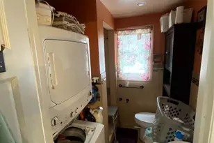 24 Lent Ave, Hempstead, NY 11550 - Photo 5