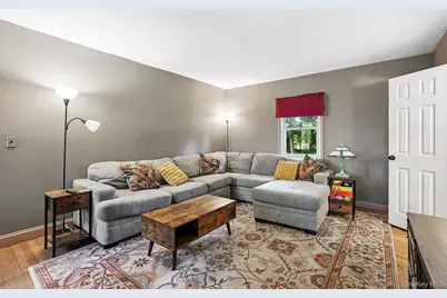 28 Moseman Avenue, Katonah, NY 10536 - Photo 15