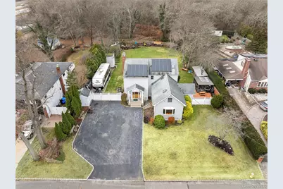 147 Brookside Avenue, North Babylon, NY 11703 - Photo 25