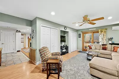 147 Brookside Avenue, North Babylon, NY 11703 - Photo 7