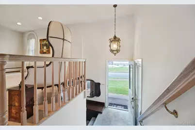 32 Wayne Lane, Tappan, NY 10983 - Photo 13