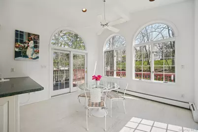 32 Wayne Lane, Tappan, NY 10983 - Photo 3