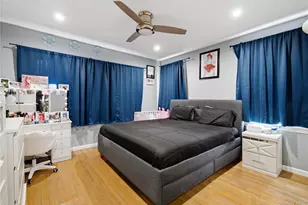 32 Landscape Dr, Wheatley Heights, NY 11798 - Photo 13