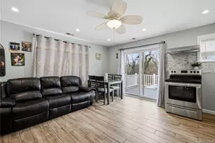 32 Landscape Dr, Wheatley Heights, NY 11798 - Photo 17