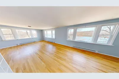 88 W Mombasha Road, Monroe, NY 10950 - Photo 9
