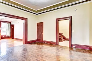 251 Powell Ave, Newburgh, NY 12550 - Photo 9