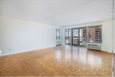 170 W Broadway #4H, Long Beach, NY 11561 - Photo 5