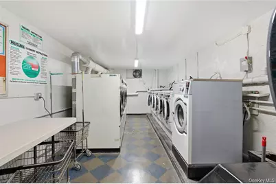 210 Fulton Street #1F, Farmingdale, NY 11735 - Photo 15