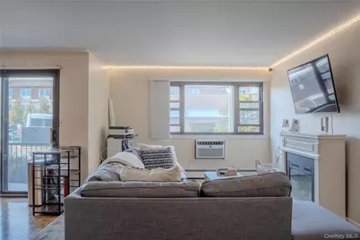 210 Fulton Street #1F, Farmingdale, NY 11735 - Photo 3