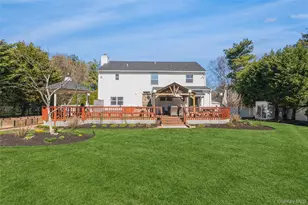 21 Tollgate Dr, East Northport, NY 11731 - Photo 9