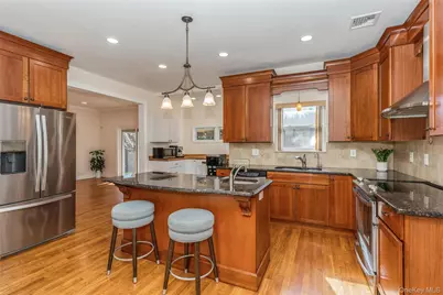 21 Tollgate Drive, East Northport, NY 11731 - Photo 19