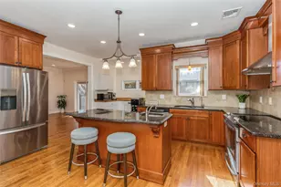 21 Tollgate Dr, East Northport, NY 11731 - Photo 19