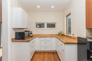 21 Tollgate Dr, East Northport, NY 11731 - Photo 21