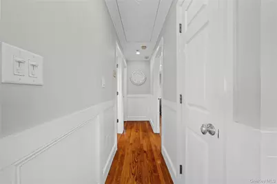 261 N 6th Street, Bethpage, NY 11714 - Photo 11