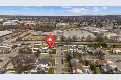 261 N 6th Street, Bethpage, NY 11714 - Photo 37