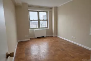 10740 70th Rd, Forest Hills, NY 11375 - Photo 3