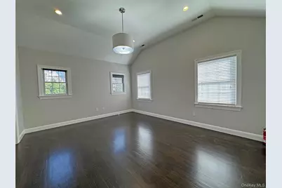 1019 Grove Street, Mamaroneck, NY 10543 - Photo 9