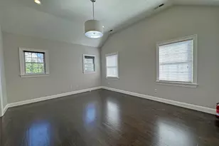 1019 Grove St, Mamaroneck, NY 10543 - Photo 9