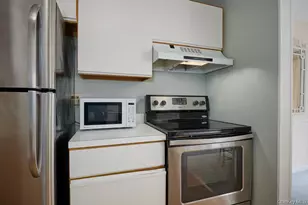 406 Bentley Ct, Brewster, NY 10509 - Photo 13