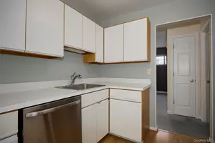 406 Bentley Ct, Brewster, NY 10509 - Photo 11