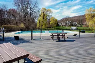 406 Bentley Ct, Brewster, NY 10509 - Photo 29